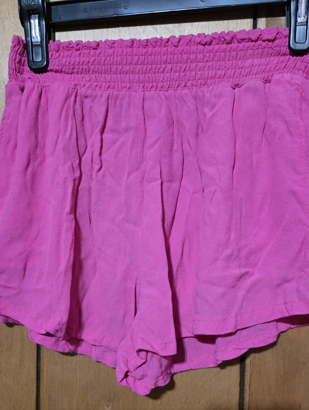Garage Women’s Pink Solid Casual Shorts Size P/S Elastic Waist Pull-On